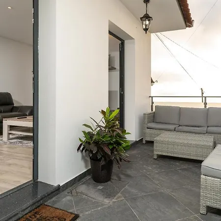 Hébergement de vacances Casa Zé, *