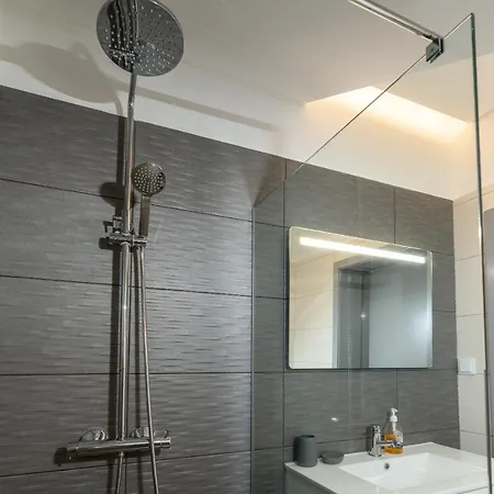 Hébergement de vacances Casa Zé, *