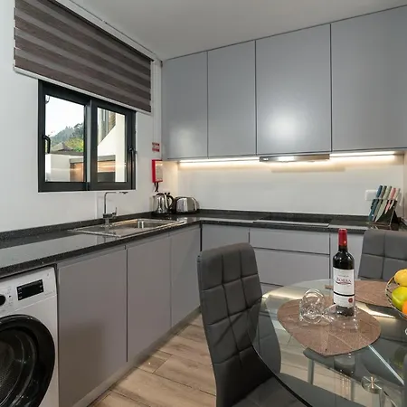 Casa Ze, * Арку-да-Кальета