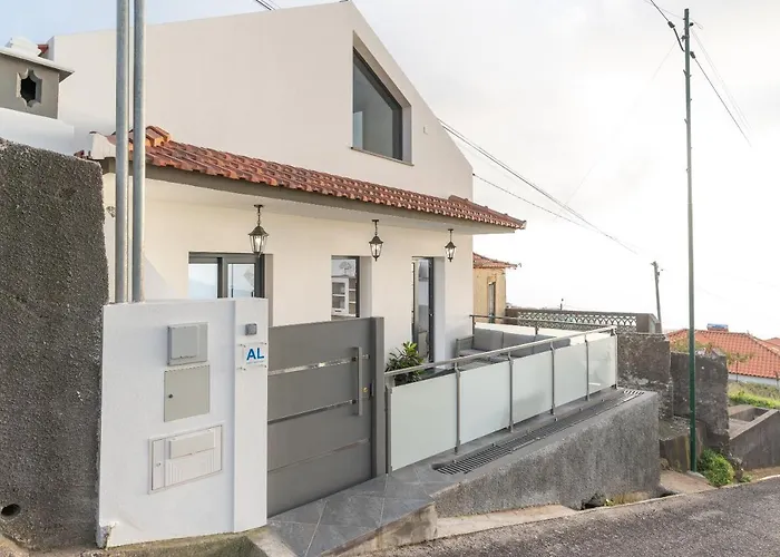 Semesterbostad Casa Ze,